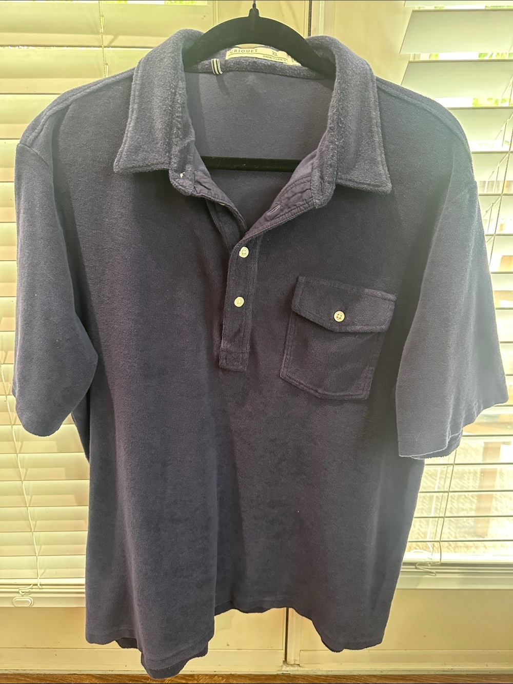 Criquet men’s terry cloth polo in Navy blue. Size XL.